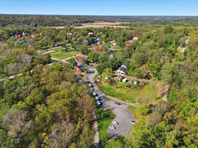 Building Photo - 102 N Gaw St