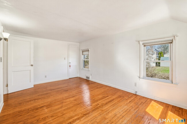 Building Photo - 26 St Augustine St