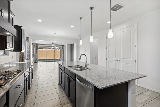 Building Photo - 4527 Volt Ln