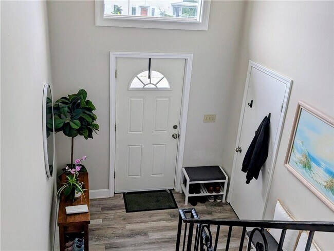 Building Photo - 239 Eustis Ave