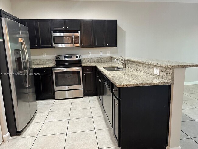 Building Photo - 15109 SW 113th Terrace