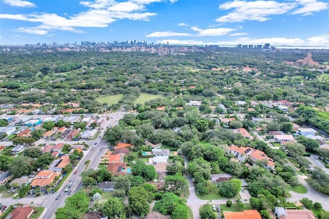 Building Photo - 5781 SW 25th St