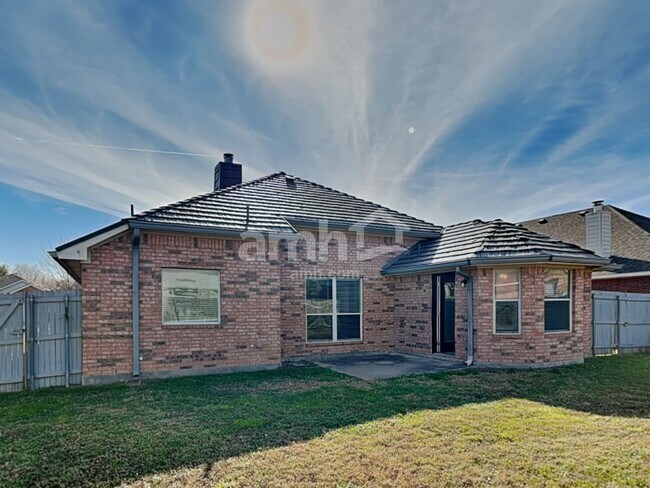 Building Photo - 209 Wenrick Dr