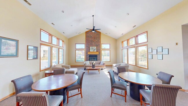 Building Photo - 5359 Cypress Chase