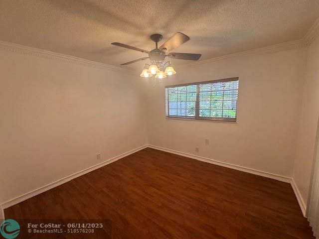 Building Photo - 3720 Coral Hills Dr