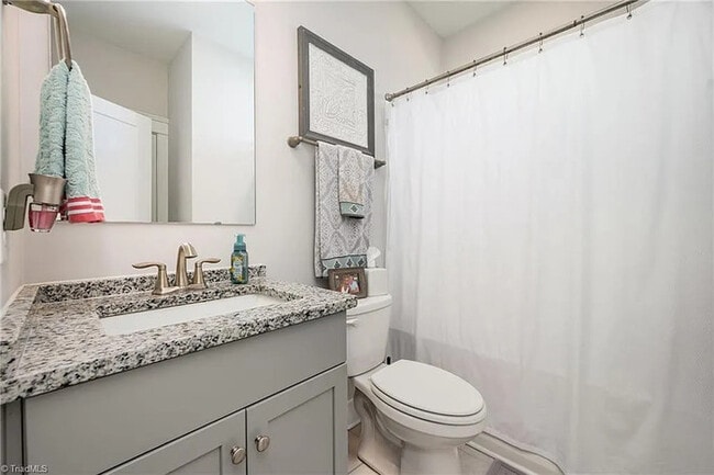 Building Photo - Earn Wealth While Leasing - Like a Homeown...