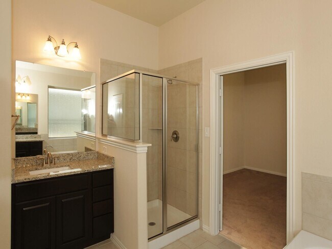 Building Photo - 15 Sawbridge Cir