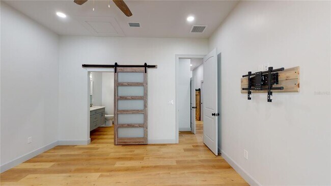 Building Photo - 1246 Bass Blvd