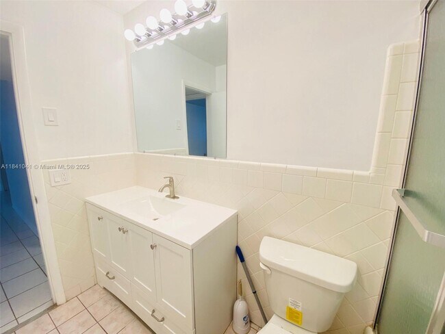 Building Photo - 1100 Atlantic Shores Blvd