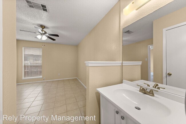 Building Photo - 2 br, 2 bath House - 313 Greenlawn Blvd