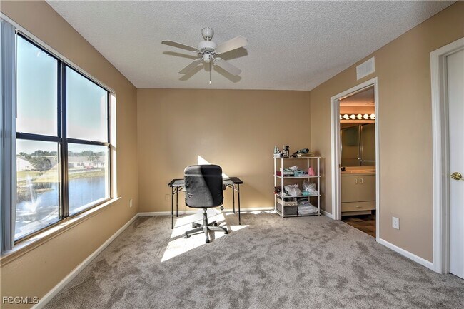 Building Photo - 13615 Eagle Ridge Dr
