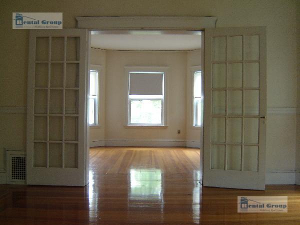 Building Photo - 129 Warren St