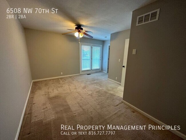 Building Photo - 6508 NW 70th St