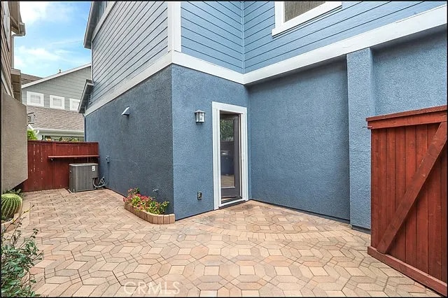 Building Photo - 35 Picket Ln