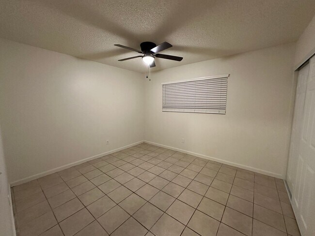 Building Photo - Single story, 4BD/2BA - Moreno Valley