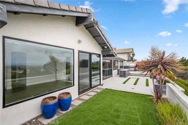 Building Photo - 48 Drakes Bay Dr