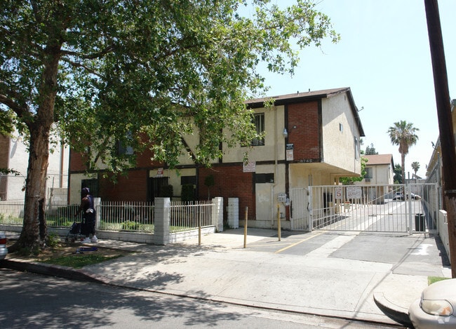 Building Photo - 8742 Orion