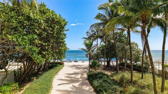 Building Photo - 19201 Collins Ave