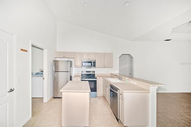 Building Photo - 3674 Lorton Ave