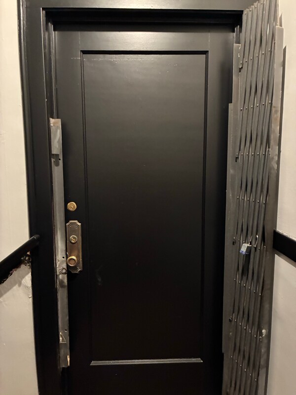 Building Photo - 7712 S Jeffery Blvd