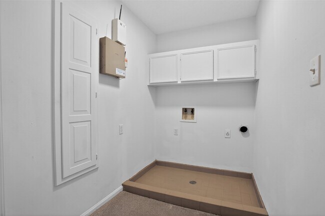 Building Photo - 112 Kirkwood Ln