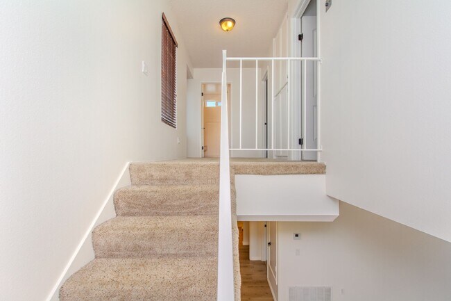 Building Photo - Spacious 3 Bed/ 2 Bath Home Nestled In Tranquil Setting in Spring Valley