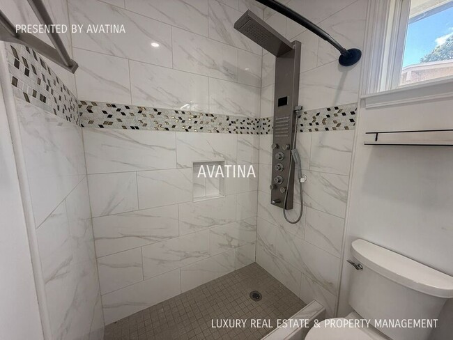 Building Photo - 99-726 Hulumanau St. A-