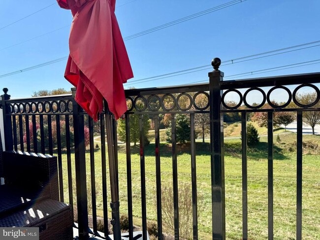 Building Photo - 7548 Morris St