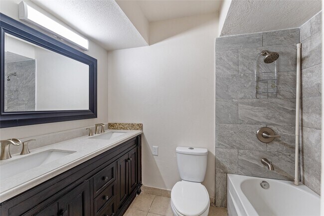 Building Photo - 12633 Memorial Dr