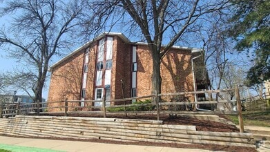 Building Photo - 501 N. Whitney Way Madison, WI