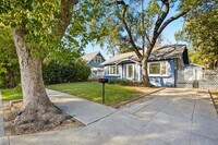 Building Photo - Charming 2-Bedroom Home with Private Yard