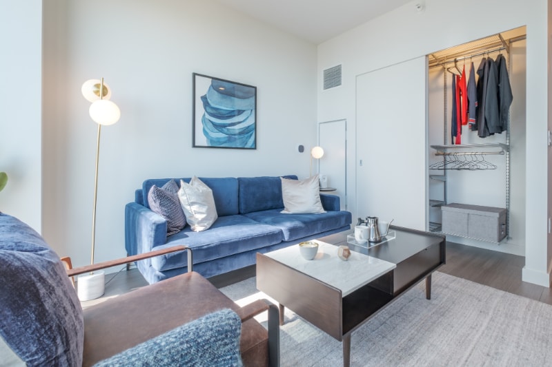 Building Photo - 123 E Roosevelt Rd