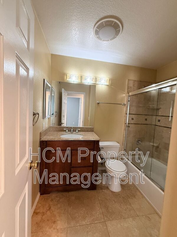 Building Photo - 651 N Jensen Pl