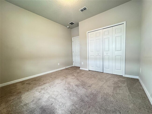 Building Photo - 440 Venetian Palms Blvd