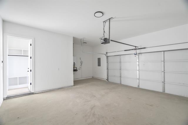 Building Photo - 3449 Sanjeev Dr