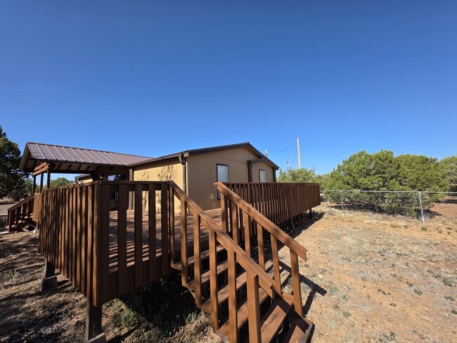 Building Photo - 8082 Well Rd