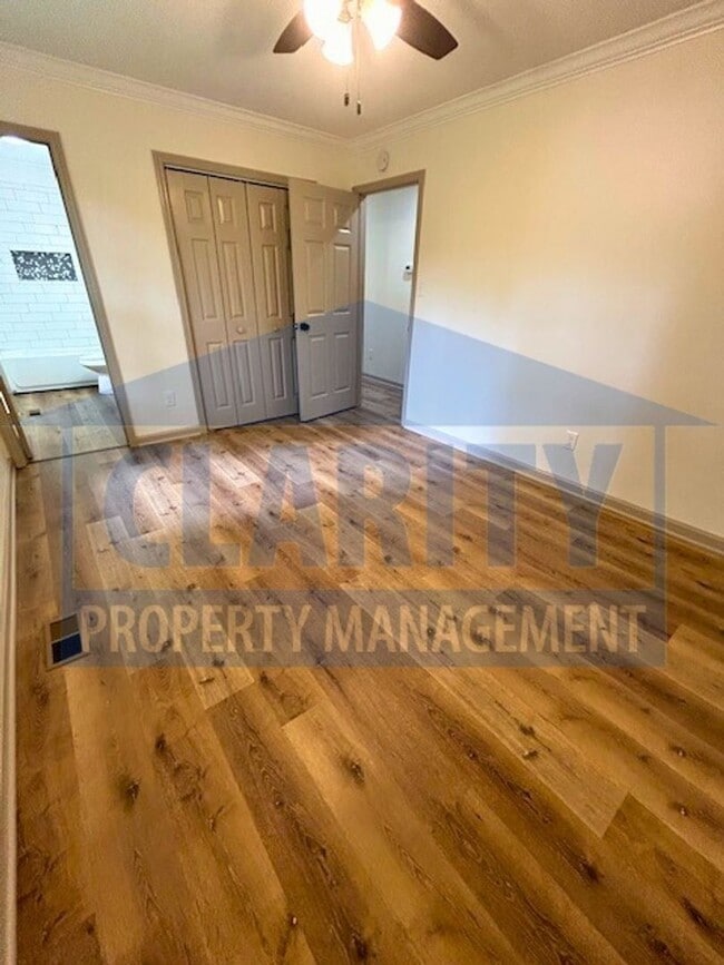 Building Photo - Newly renovated 3 bedroom, 2 bath ranch home!