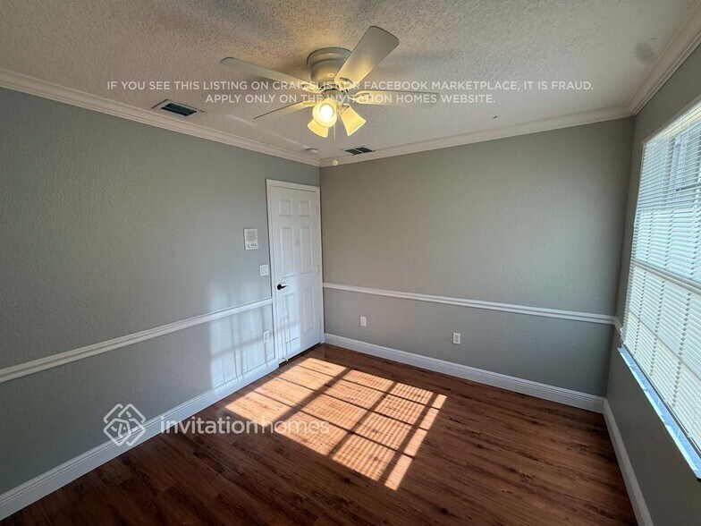 Building Photo - 1231 Oakwater Dr