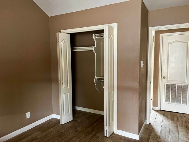 Building Photo - 3110 Cuernavaca Dr