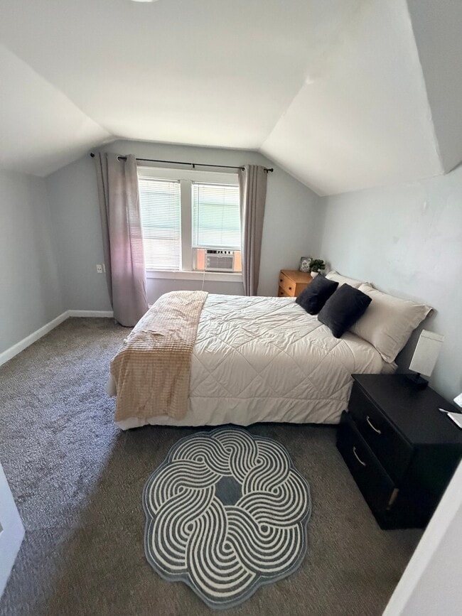 Building Photo - 6352 Edward St