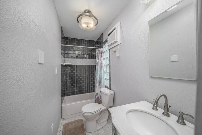 Building Photo - 6317 2nd St