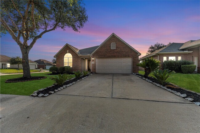 Building Photo - 2722 Bronze Loquate Ct