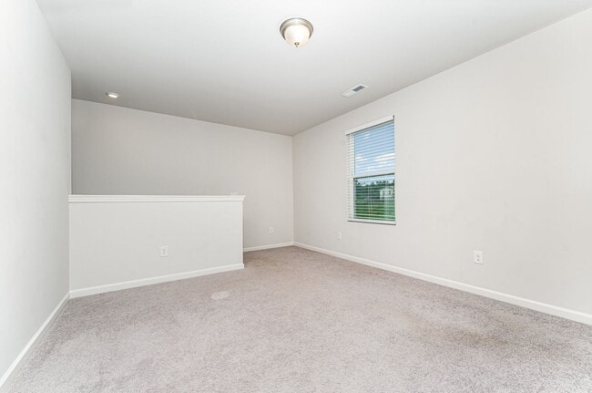 Building Photo - Charming Home for Rent in Thomasville – Pe...