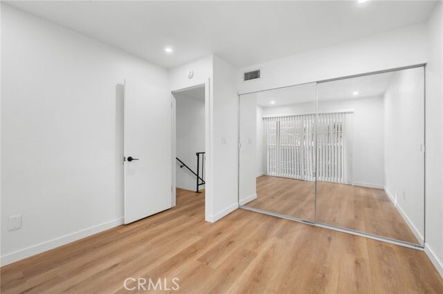 Building Photo - 621 E Cedar Ave