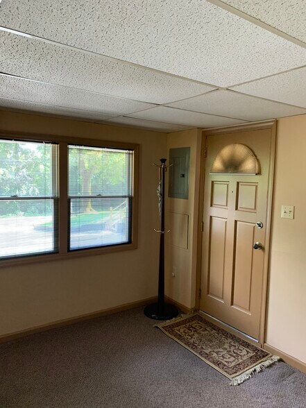 Building Photo - 1016 Old Valley Forge Rd