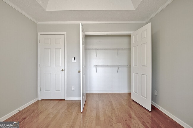 Building Photo - 170 Hidden Brook Trail