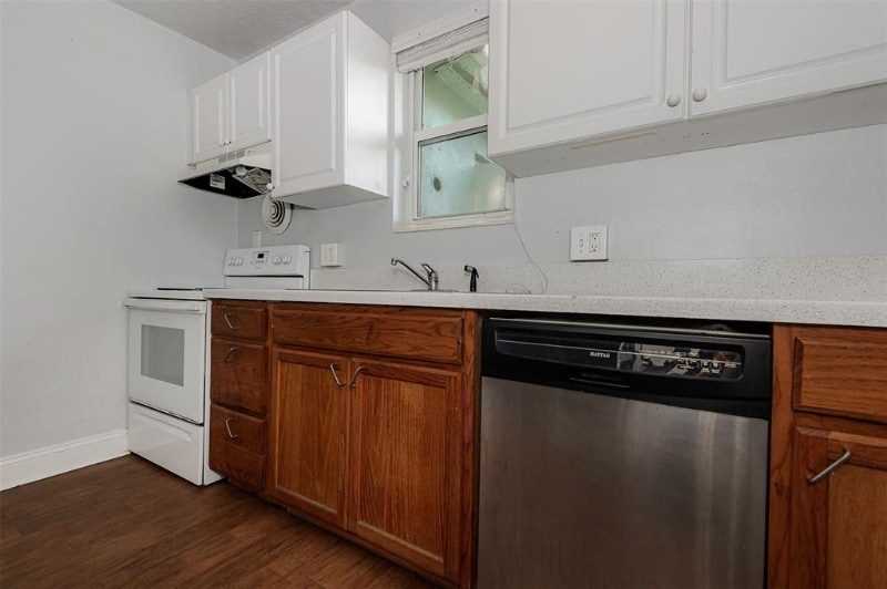 Building Photo - 5608 Buchanan St