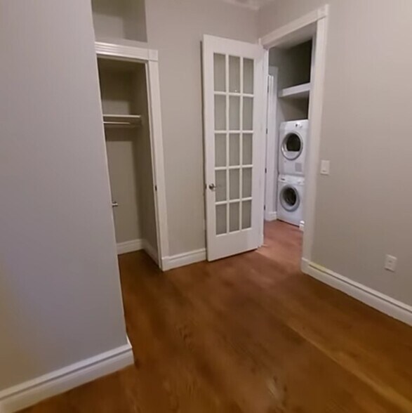 Building Photo - W. 97th St, Riverside Dr