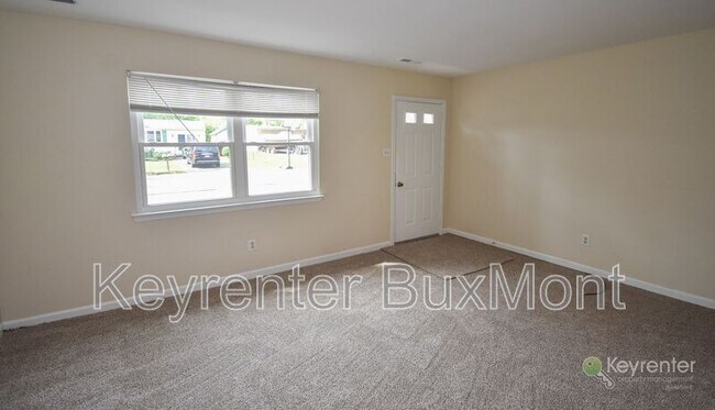 Building Photo - 403 Avenue A