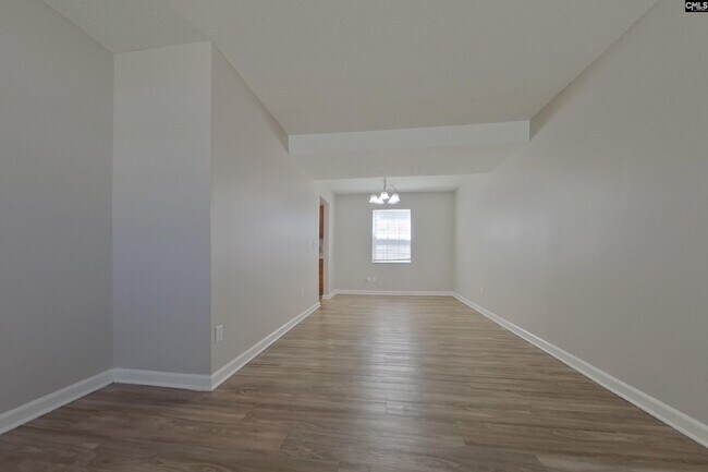 Building Photo - 521 Halleck Ln